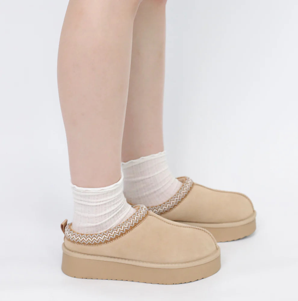2410 Platform Braided Slipper Shoes